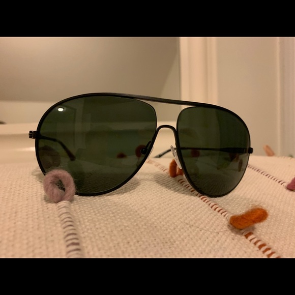 Tom Ford women’s aviators - Picture 4 of 7